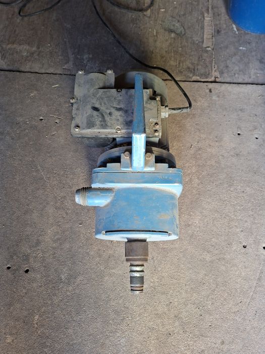 Продам насос для поливу