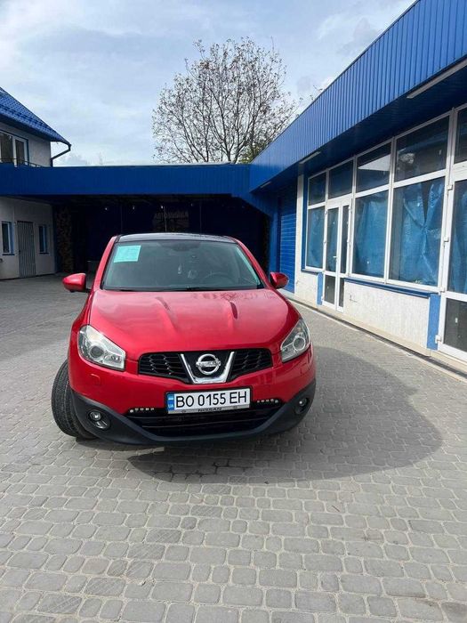 Nissan Qashqai 2.0 бензин 2013 року