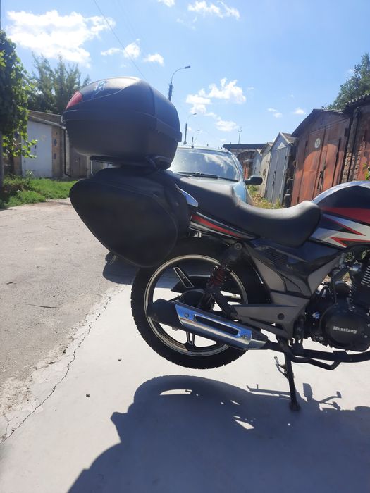 Мустанг-200 продам