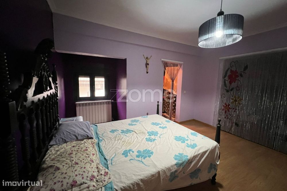 Moradia T4 com 4 Suites em Águas Frias – A 10 Minutos de Chaves