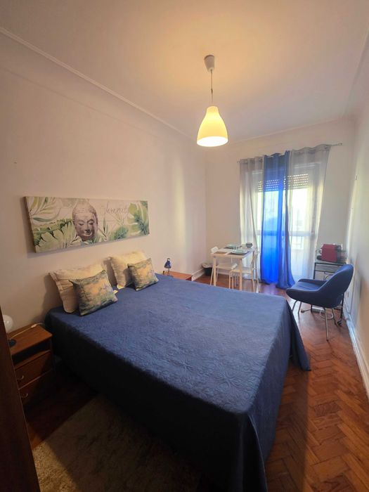 Arrendar Quarto Alvalade c/Casa de Banho