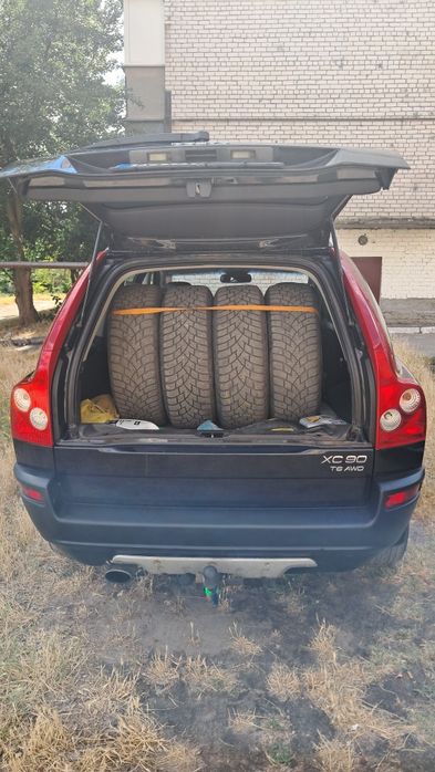 Продам Volvo XC 90 (2002 г)