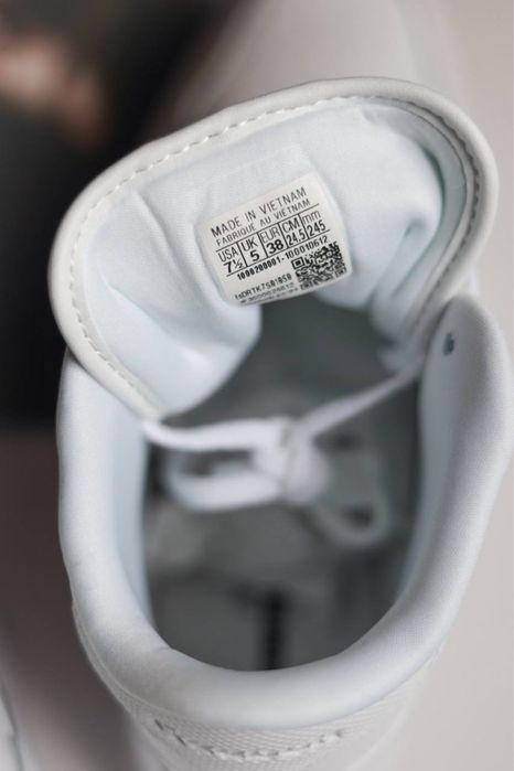 Жіночі кросівки Reebok37/ 38/39/40
