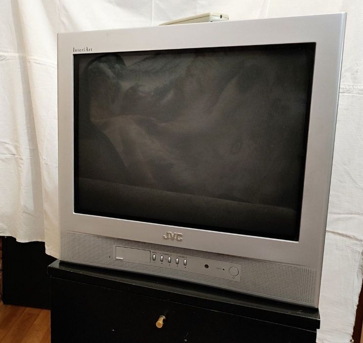 Продам телевізор JVC