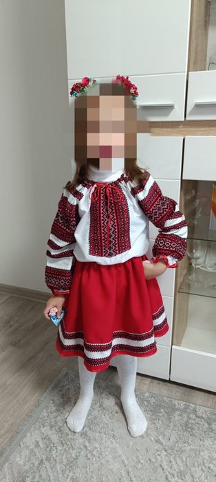 Прокат дитячих вишиванок