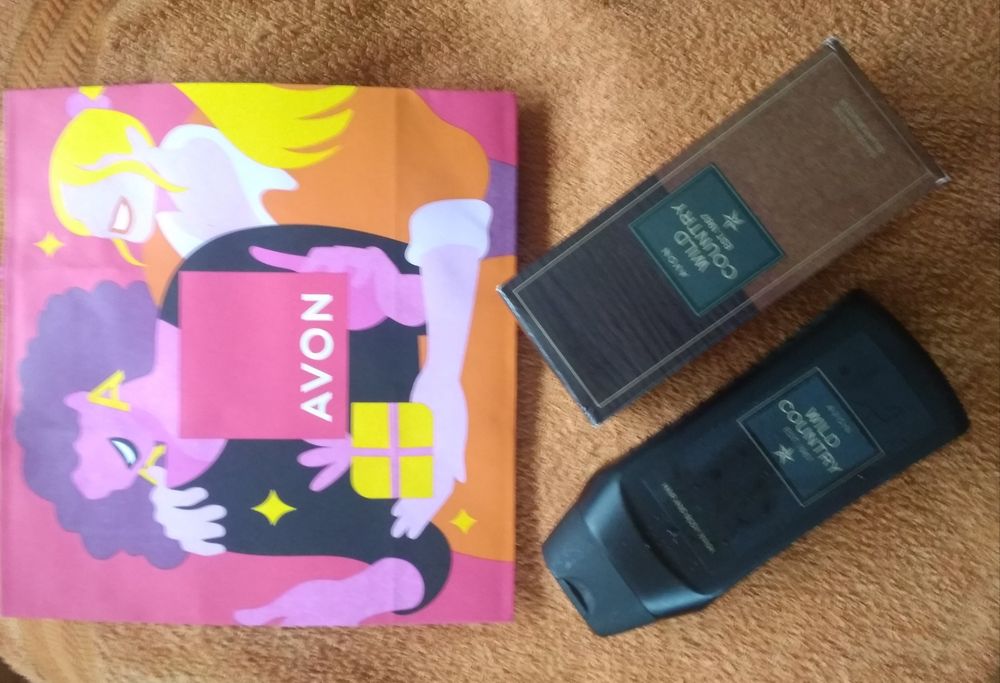 Kosmetyki zestaw Avon Wild Country