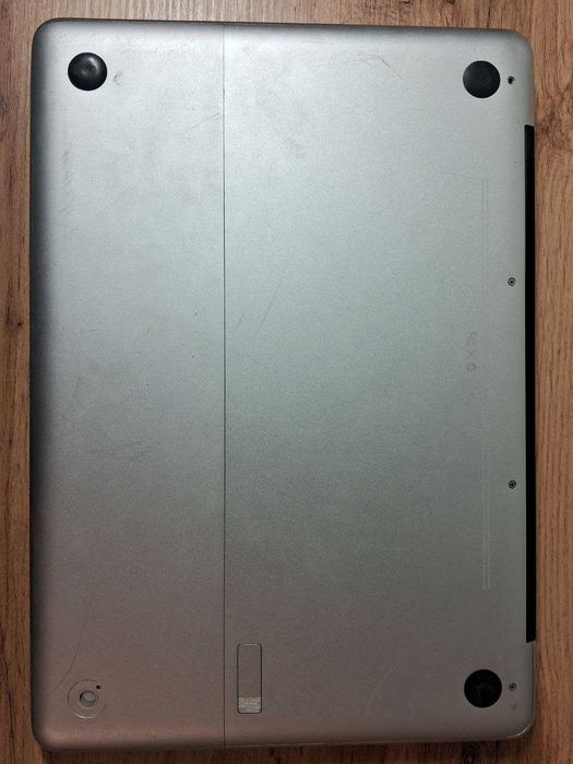 MacBook 5.1 13' Aluminum (Late 2008), Core 2 Duo, 4 ГБ