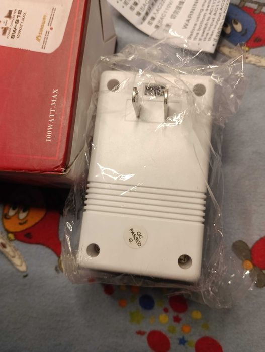 Блок живлення конвертер понижуючий перетворювач 220V в 110V 100W