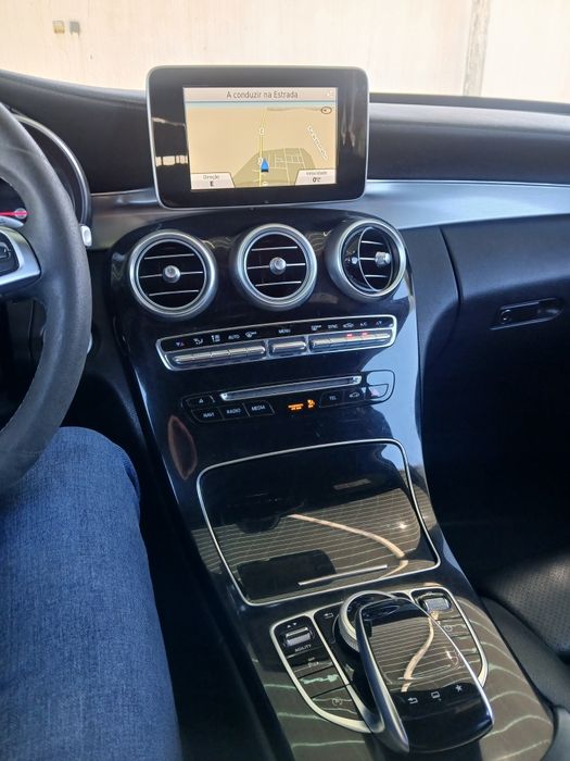 Mercedes-Benz C220d  Station 7G-TRONIC AMG Line