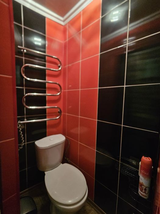 Продам 2-к.кв, с ремонтом, мебелью и техникой, старый  Центр , Рыбасов