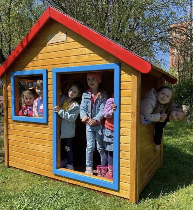 Дитячий будиночок дітям в садочок з дерева ігровий будинок дитячий