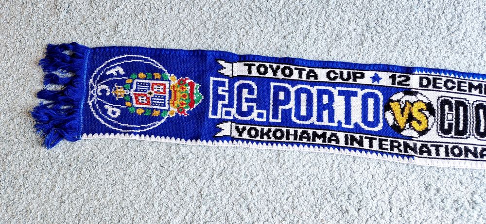 Cachecol Raro * FC Porto - Once Caldas * Intercontinental 12/12/2004