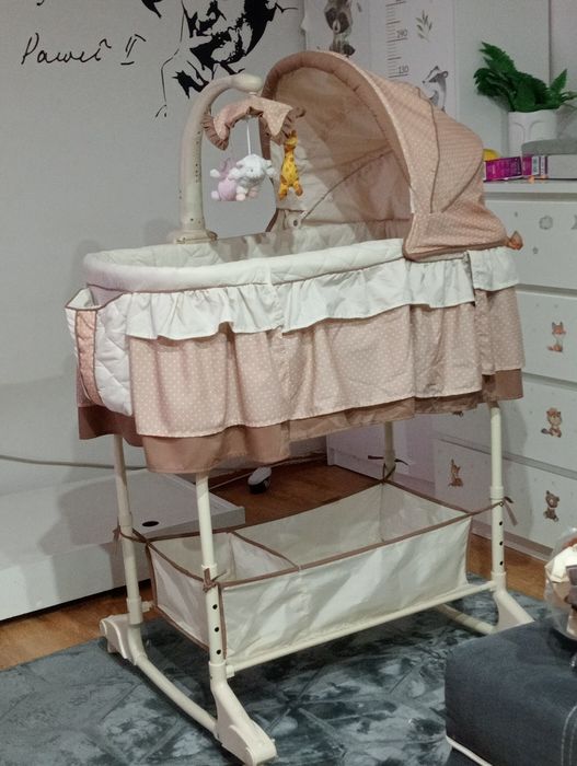 Kołyska niemowlęca