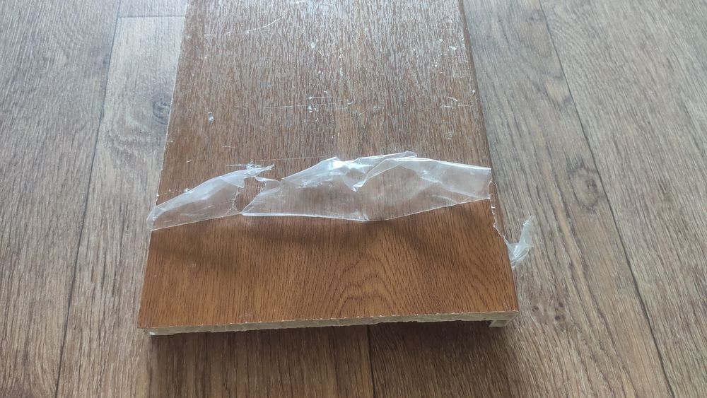 Подоконник коричневый 200х3000мм