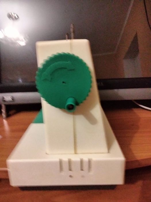 Дитяча швейна машинка