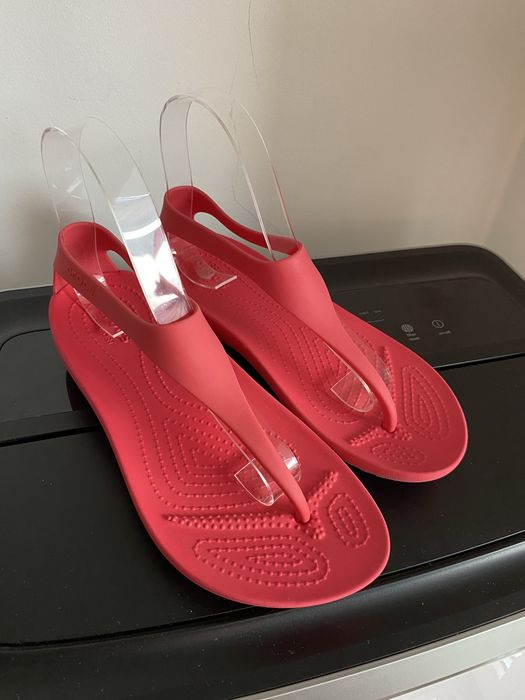 Japonki Crocs Serena Flip Poppy r. 36/37 W6