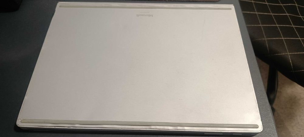 Microsoft Surface Book 2 - i7