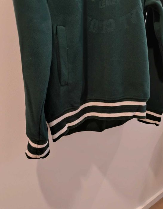 Vendo camisola de capucho