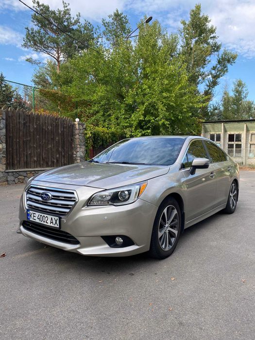 Subaru Legacy 2016 (2.5i-S CVT / 175 к.с. / AWD)