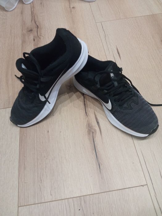 Кросівки Nike 40,5р