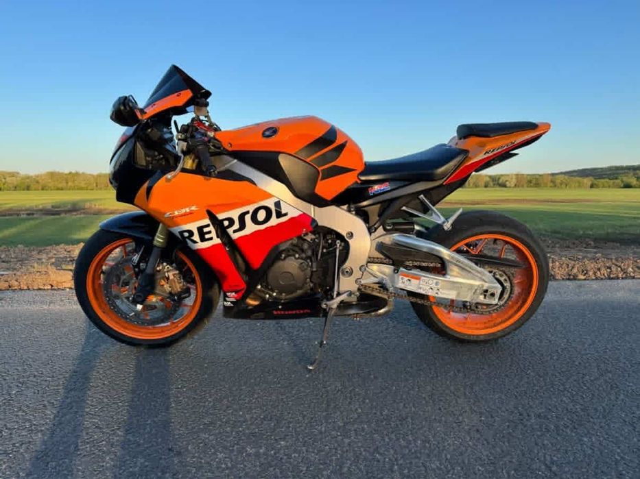 Мотоцикл Honda CBR 1000 rr