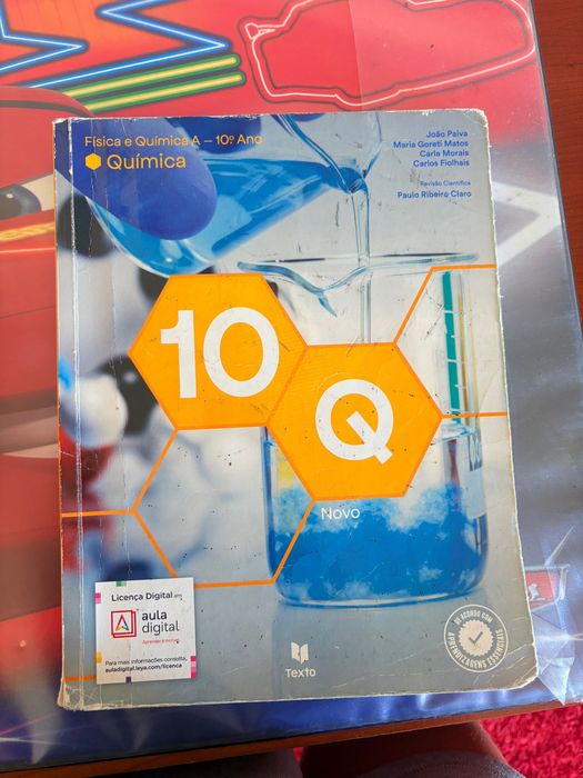Manual escolar 10Q de Química 10 ano