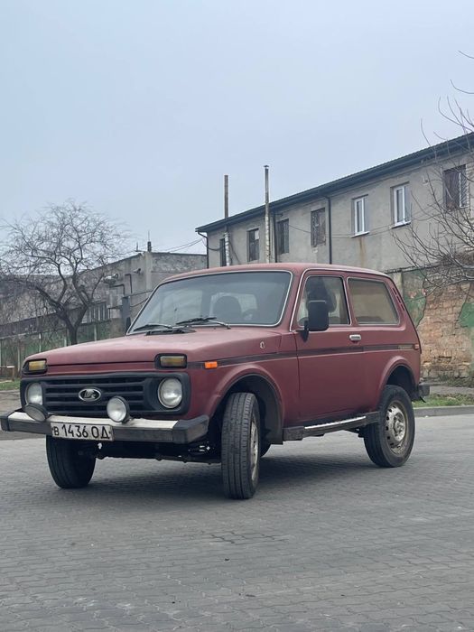 Нива дизель  , внедорожник , джип  на полном боевом ходу