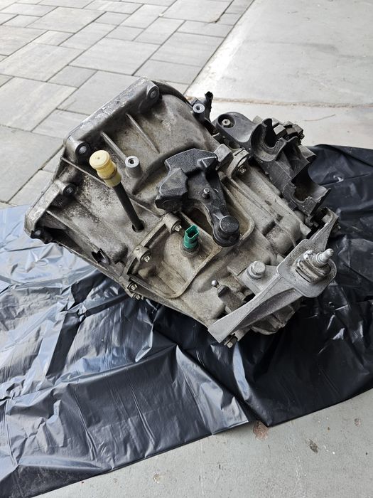 Skrzynia biegów PF6040  Renault Trafic Opel Vivaro Fiat Talento