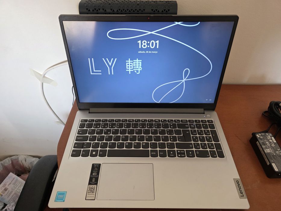 Lenovo IdeaPad 1 15IJL7 15” SSD 128GB | 4GB RAM | Ótimo estado