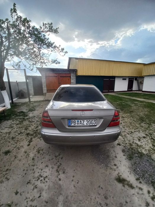 Продам Мерседес w211 2.2 cdi