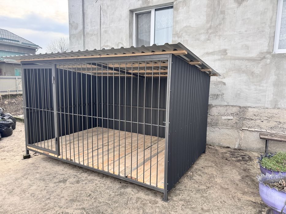 Вольєр для собак