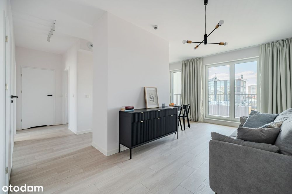 3 Pokoje z balkonem | free WiFi | CH Promenada | Pet friendly