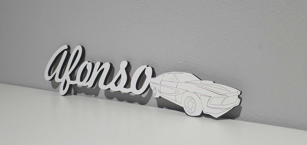 Nomes personalizados para porta ou parede