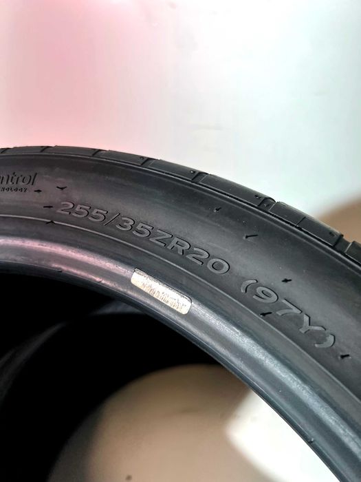 Pneus Hankook Ventus S1 Evo3 - 255/35/20 - Muito Bons
