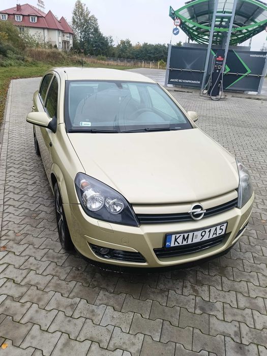 Sprzedam Opel Astra H 2004 rok