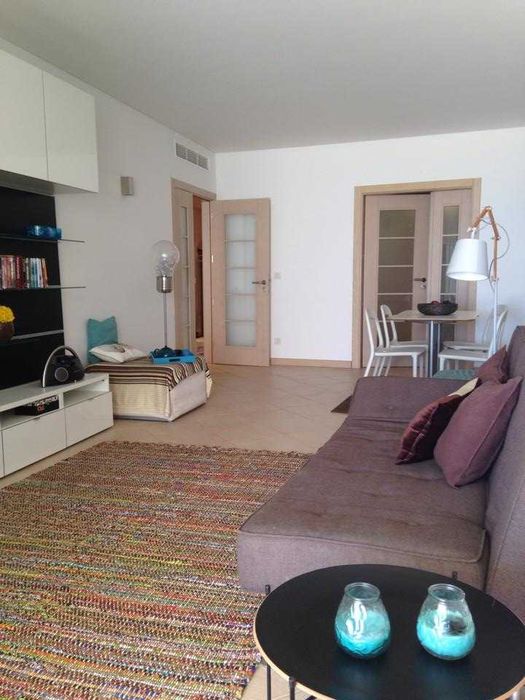 Apartamento T1 para férias - Primeira linha de praia com Garagem