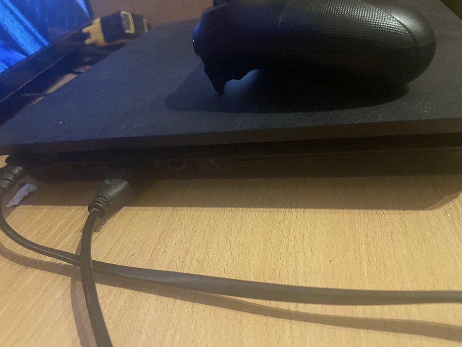 Ps4 playstation 4 + gra