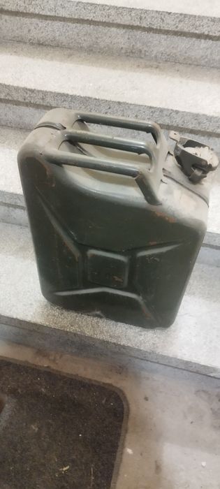 Kanister 20 litrów