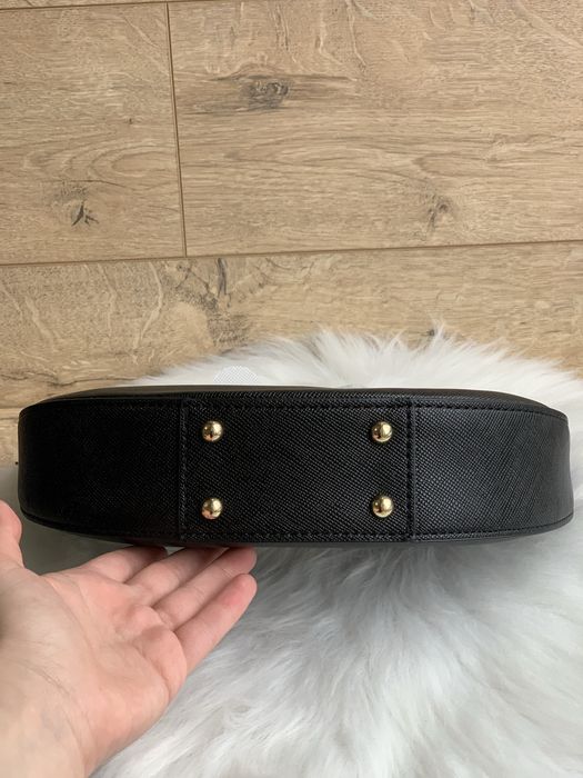 Жіноча сумка guess fedana чорна