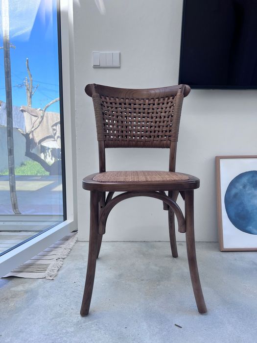 Cadeiras madeira e ratan | GATO PRETO