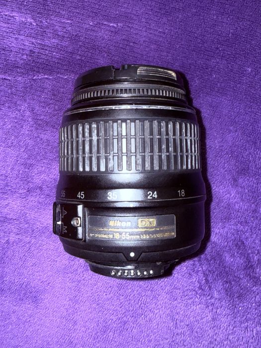 Оригінальний дзеркальний фотоапарат Nikon D3200 обʼєктив 18-55