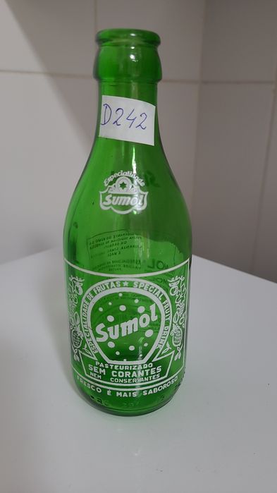 Antiga garrafa pirogravada de Sumol