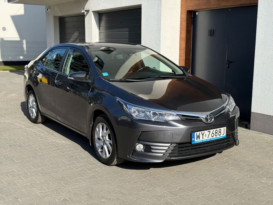 Toyota Corolla Salon Polska Polift 1.6 benzyna Serwis ASO Toyota do końca