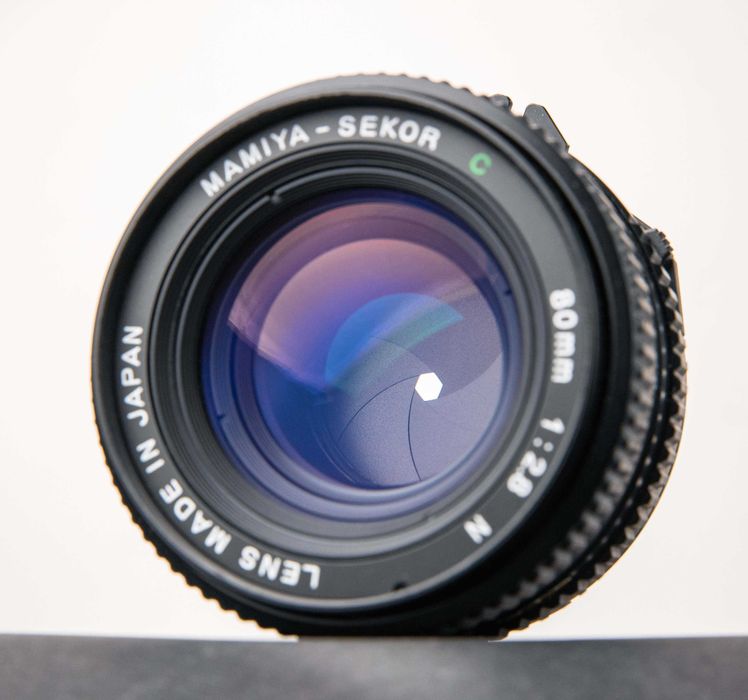 Плівкова камера Mamiya 645 Super, об'єктив Sekor C 80mm 2.8