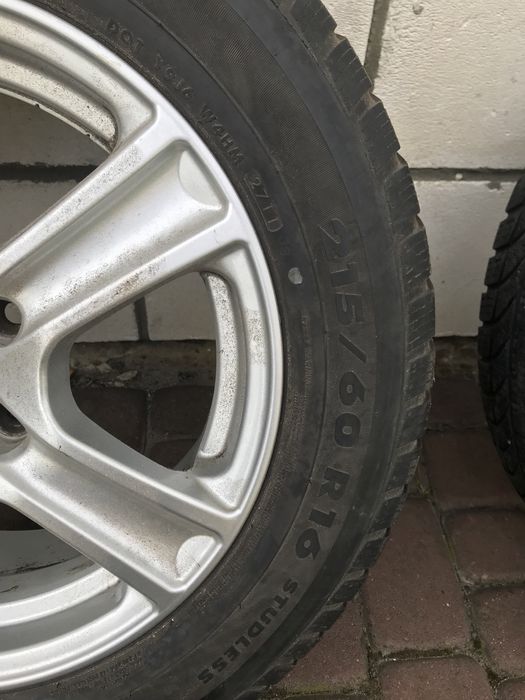 Комплект зимових шин GT Radial Champiro Winter Pro 215/60/16