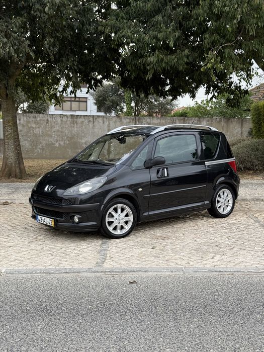Peugeot 1007 1.4 Gasolina Automático – Impecável
