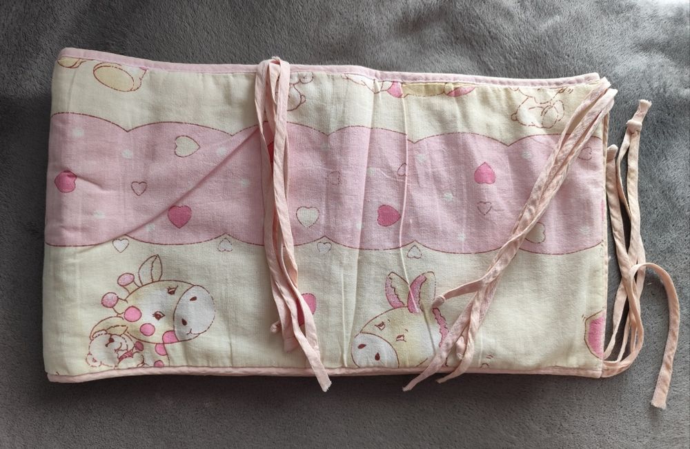 Ochraniacz do łóżeczka