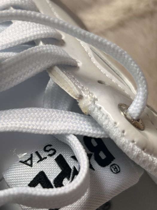 Buty bapesty białe