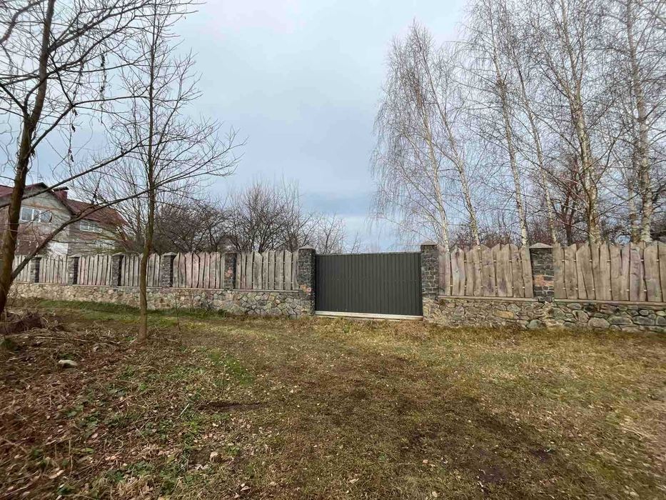 Продаж будинку біля лісу, перша лінія від річки