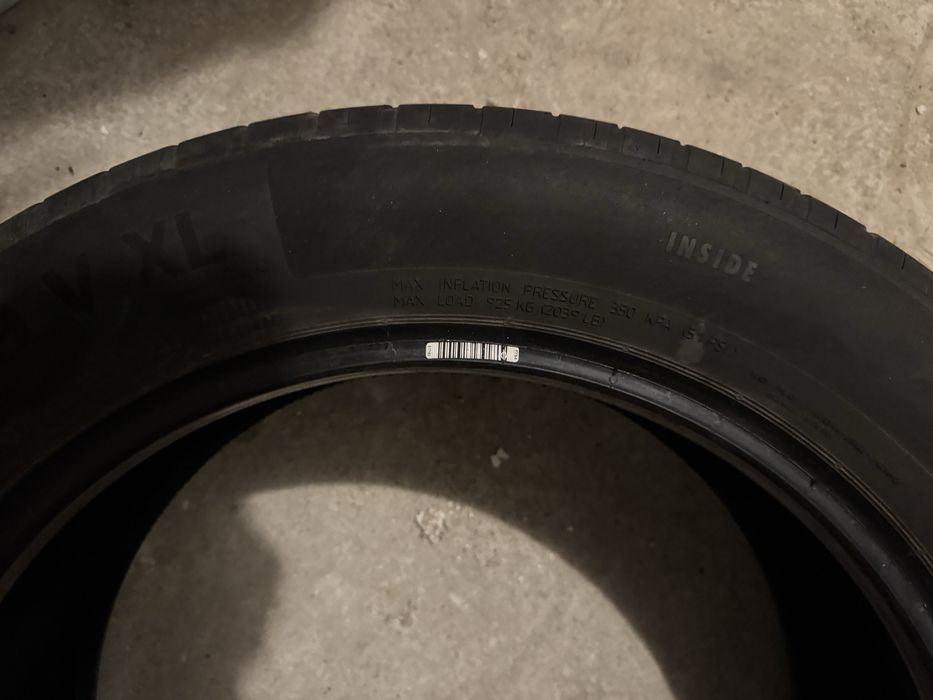 Opony orygianalne letnie Continetal 235/55R19